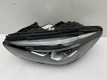 Laden Sie das Bild in den Galerie-Viewer, Frontscheinwerfer Mercedes-Benz W247 A2479061305 LED Links Headlight