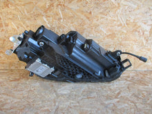 Laden Sie das Bild in den Galerie-Viewer, Frontscheinwerfer Skoda Superb 3P1941015A LED Links Scheinwerfer Headlight SCH9137103543yy