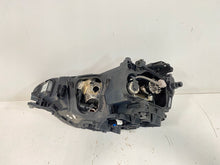 Laden Sie das Bild in den Galerie-Viewer, Frontscheinwerfer VW Golf VII Sportsvan I 517941032B Xenon Rechts Headlight SCH8623318098qz