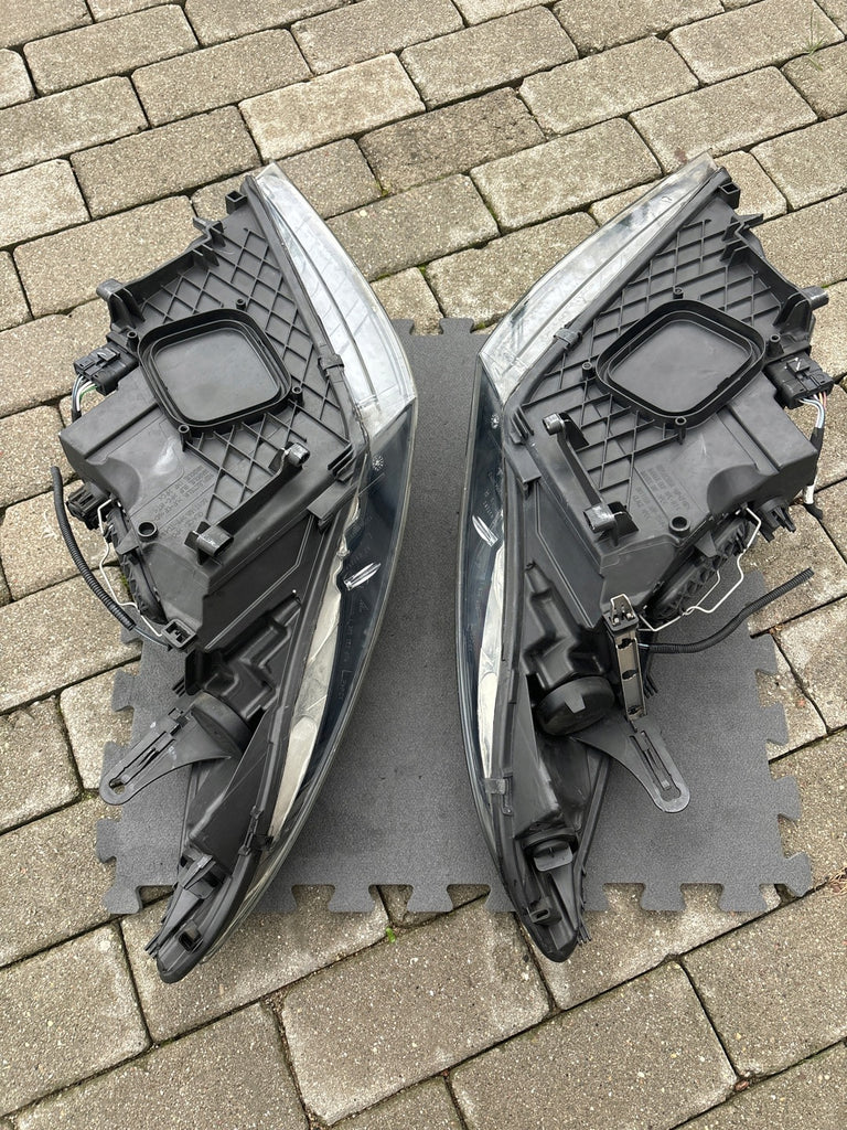 Frontscheinwerfer Renault Megane III 260103187R 260602446R Rechts oder Links SCH2013882451vj