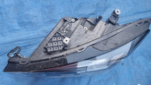 Load image into Gallery viewer, Frontscheinwerfer Seat Leon 5FB941005H LED Links Scheinwerfer Headlight SCH8454740786eh