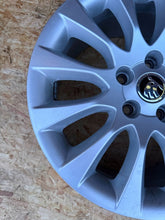 Laden Sie das Bild in den Galerie-Viewer, 1x Alufelge 17 Zoll 5x112 3T0601025G Skoda Superb Rim Wheel FEL8470349621la