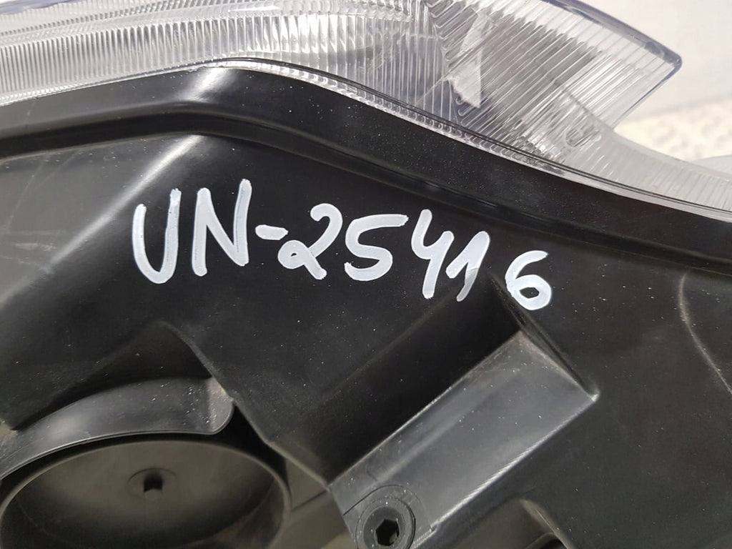 Frontscheinwerfer Skoda Yeti 5L1941015A Links Scheinwerfer Headlight