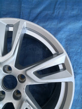 Laden Sie das Bild in den Galerie-Viewer, 1x Alufelge 18 Zoll 7.5&quot; 5x108 50ET 31362866 Volvo Xc60 Ii Rim Wheel