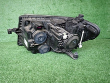 Load image into Gallery viewer, Frontscheinwerfer VW Crafter 7C1941006 Rechts Scheinwerfer Headlight SCH2819538983ph