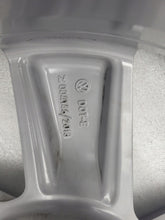 Load image into Gallery viewer, 1x Alufelge 17 Zoll 6.5" 5x100 39ET Glanz Silber 2GM601025A MA-DAR81 VW T-Cross FEL6682944253po