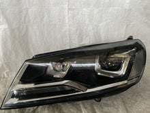 Laden Sie das Bild in den Galerie-Viewer, Frontscheinwerfer VW Touareg 7P1941031 Xenon Links Scheinwerfer Headlight