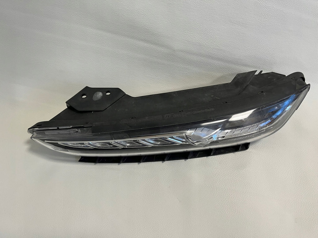 Frontscheinwerfer Hyundai Kona Links Scheinwerfer Headlight