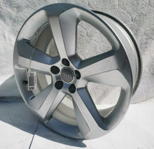 Laden Sie das Bild in den Galerie-Viewer, 1x Alufelge 19 Zoll 8.0" 5x112 27ET Glanz Silber 8R0601025P Audi Q5 A7 Rim Wheel FEL3370103691nh