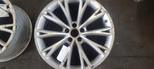 Laden Sie das Bild in den Galerie-Viewer, 1x Alufelge 19 Zoll 4H0001025G Audi A8 Rim Wheel FEL7193687316bg