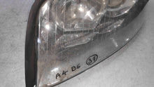 Laden Sie das Bild in den Galerie-Viewer, Frontscheinwerfer Audi A4 B6 Xenon Ein Stück (Rechts oder Links) Headlight SCH5841336902ay