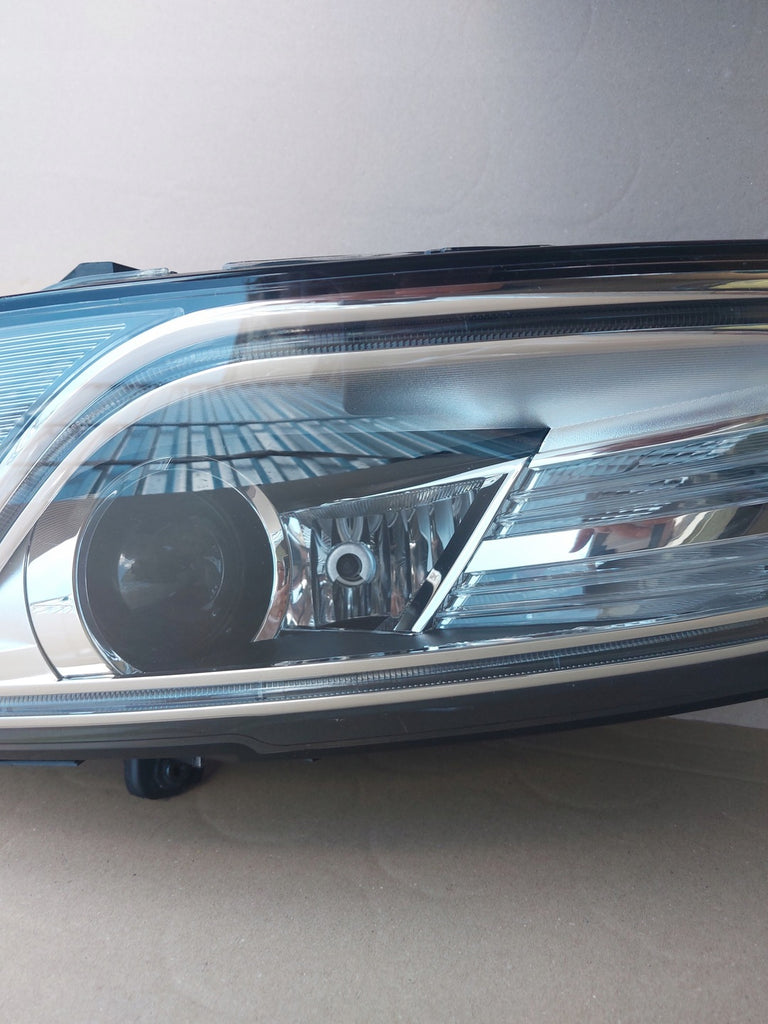 Frontscheinwerfer Audi Q5 8R0941031C Xenon Links Scheinwerfer Headlight