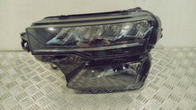 Laden Sie das Bild in den Galerie-Viewer, Frontscheinwerfer Skoda Karoq 57B941009 LED Links Scheinwerfer Headlight SCH1483257701py