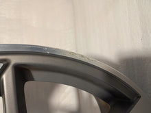 Laden Sie das Bild in den Galerie-Viewer, 1x Alufelge 18 Zoll 8.0" 5x112 8W0601025EK Audi Rim Wheel FEL6331715407ev