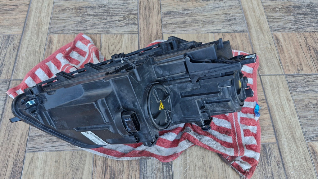 Frontscheinwerfer VW Sharan 7N1941033D Xenon Ein Stück (Rechts oder Links) SCH2306233412bq