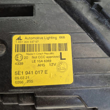 Load image into Gallery viewer, Frontscheinwerfer Skoda Octavia III 5E1941007E Full LED Links Headlight SCH8129087599dk