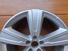 Load image into Gallery viewer, 1x Alufelge 20 Zoll 8.0" 5x112 28ET Glanz Silber 4M0071490 Audi Q7 Rim Wheel FEL9473802031jy