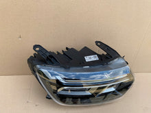 Load image into Gallery viewer, Frontscheinwerfer Dacia Duster 260101613R LED Rechts Scheinwerfer Headlight