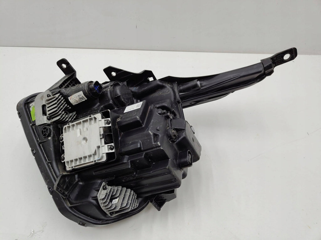 Frontscheinwerfer Kia Sportage 92102R2100 R292112020 Rechts Headlight SCH8878727167zc