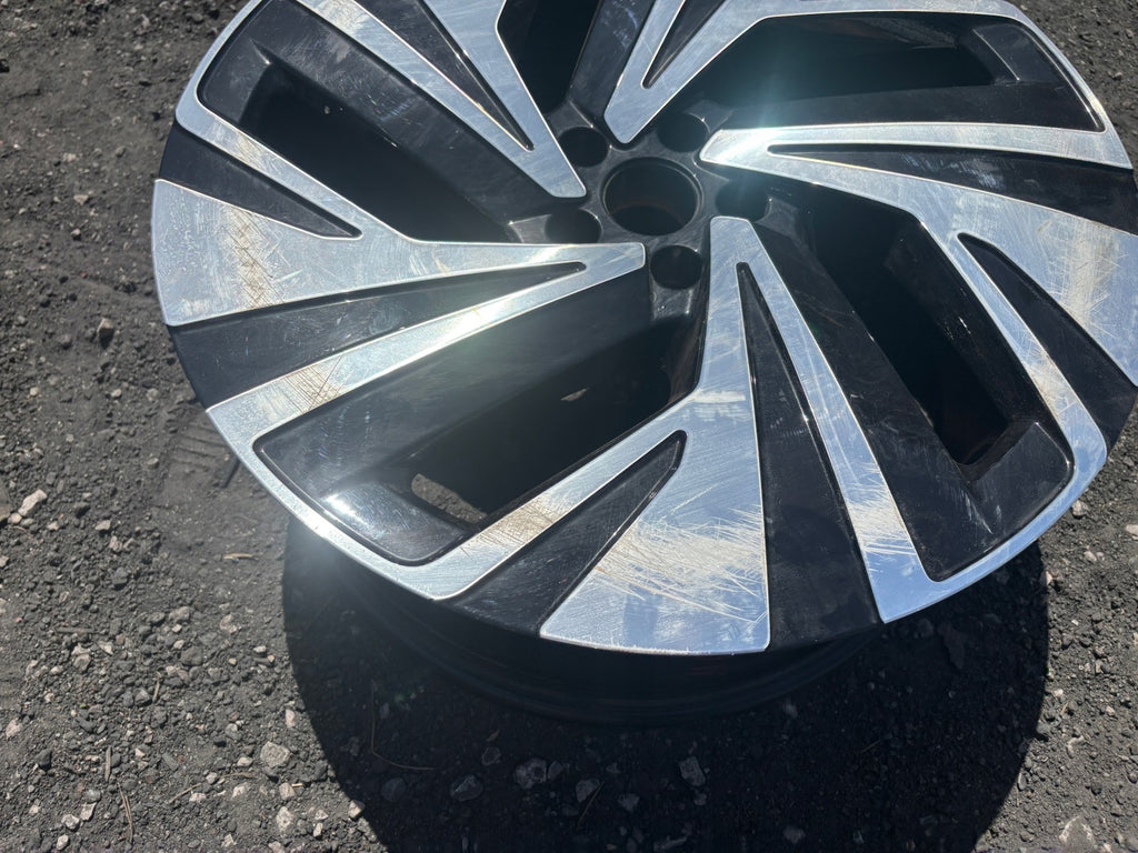 1x Alufelge 21 Zoll 8.5" 5x112 Glanz 11A601025B VW I Rim Wheel FEL8766159223rc