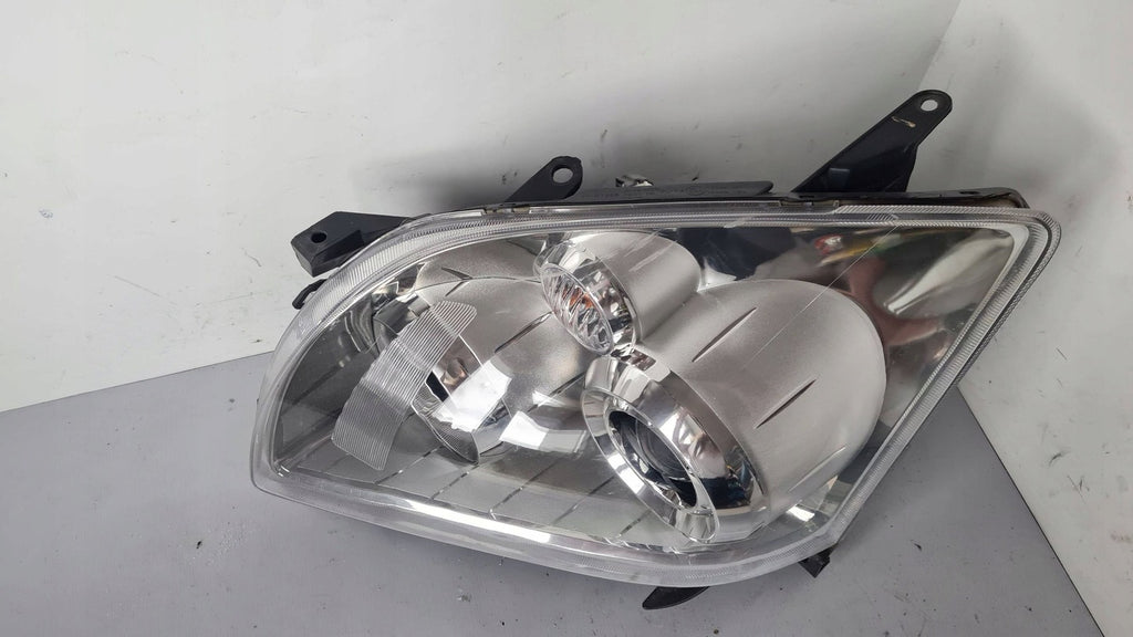 Frontscheinwerfer Toyota Avensis E1313388 20B738111424 Links Headlight SCH7600556307qr