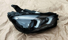 Laden Sie das Bild in den Galerie-Viewer, Frontscheinwerfer Mercedes-Benz Gle A1679068607 Rechts Scheinwerfer Headlight SCH8866489347lq