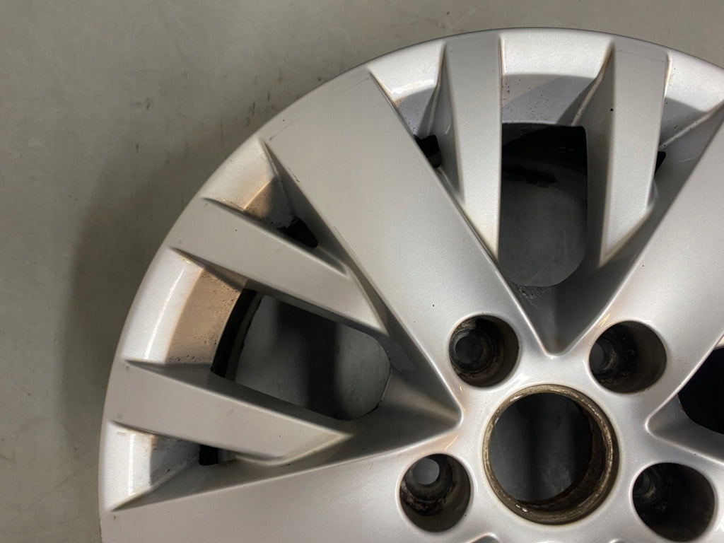 1x Alufelge 16 Zoll 6.5" 5x120 51ET Glanz Silber 7E0601025F VW T6 T5 Rim Wheel FEL7736134205pg