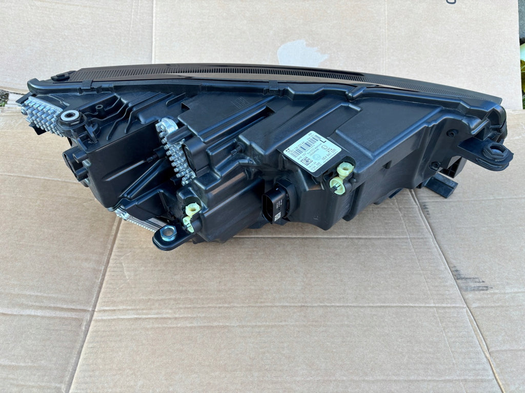 Frontscheinwerfer Skoda Octavia IV 5E4941035 Full LED Links Headlight SCH3794057537ye
