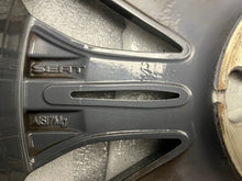 Laden Sie das Bild in den Galerie-Viewer, 1x Alufelge 16 Zoll 6.5" 5x100 47ET Glanz 6F0601025L Seat Ibiza I V Rim Wheel FEL2606526282ar