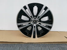 Laden Sie das Bild in den Galerie-Viewer, 1x Alufelge 18 Zoll 8.0&quot; 5x112 43ET A2134015200 Mercedes-Benz Rim Wheel