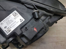 Laden Sie das Bild in den Galerie-Viewer, Frontscheinwerfer Mercedes-Benz Cla X118 C118 A1189062600 LED Rechts Headlight SCH2921445424mm