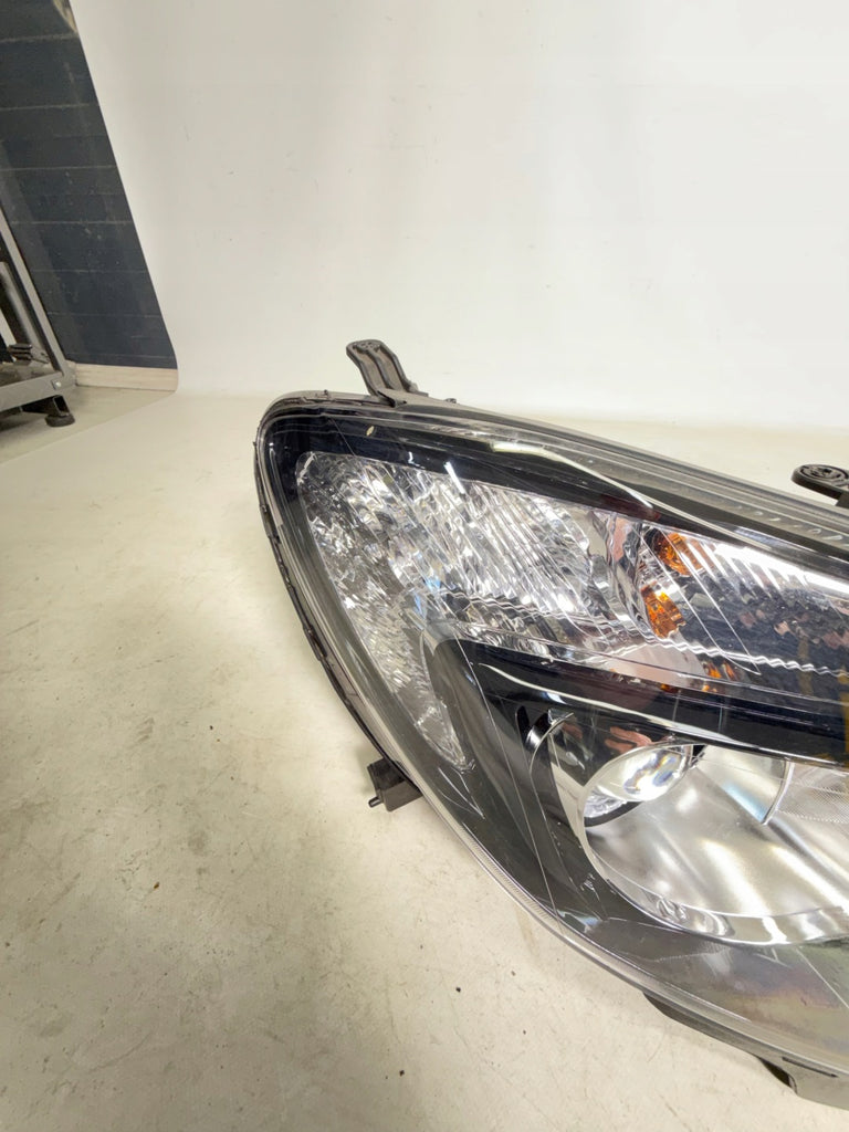 Frontscheinwerfer Opel Mokka 95378408 Rechts Scheinwerfer Headlight SCH9704256292zn