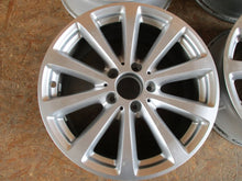 Laden Sie das Bild in den Galerie-Viewer, 4x Alufelge 17 Zoll 7.5" 5x112 40ET Silber A2134011300 Mercedes-Benz W213 FEL6827091401am