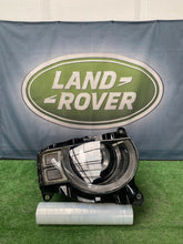 Load image into Gallery viewer, Frontscheinwerfer Land Rover Defender JLR3548 Rechts Scheinwerfer Headlight SCH9546108384fa