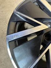 Load image into Gallery viewer, 1x Alufelge 18 Zoll 7.5&quot; 5x112 48ET Glanz 5E3601025AD Skoda Octavia 5e3