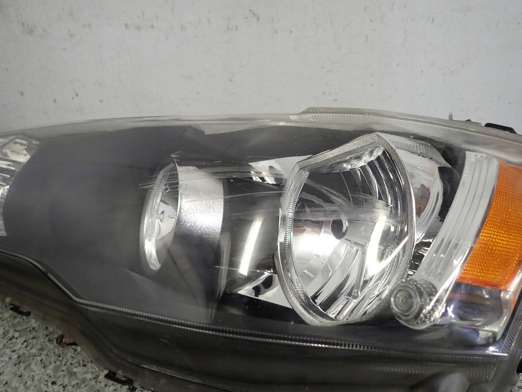 Frontscheinwerfer Mitsubishi Lancer VIII Links Scheinwerfer Headlight