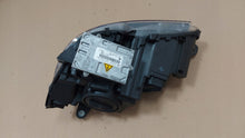 Laden Sie das Bild in den Galerie-Viewer, Frontscheinwerfer Mercedes-Benz W204 A2038206259KOD 85122000 Xenon Rechts SCH7690597499vp