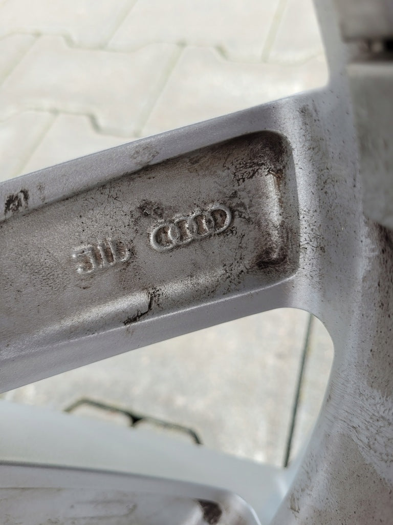 1x Alufelge 17 Zoll 7.5" 5x100 36ET Glanz Graphit 8X0601025 Audi A1 Mg Rim Wheel FEL4939965055uw