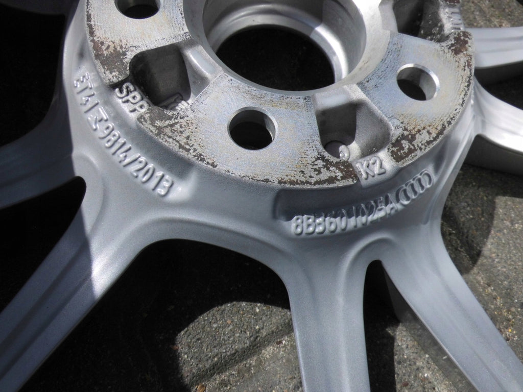1x Alufelge 17 Zoll 7.5" 5x112 41ET Glanz Silber 8B3601025A Audi A5 Rim Wheel FEL4019832588ur
