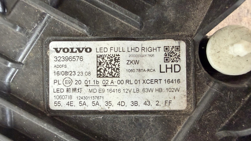 Frontscheinwerfer Volvo Xc60 II 32396567 Rechts Scheinwerfer Headlight SCH1028701132bh