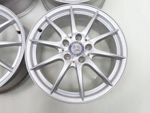 Laden Sie das Bild in den Galerie-Viewer, 4x Alufelge 17 Zoll 6.5" 5x112 49ET Silber A2464010102 Mercedes-Benz W246 FEL4631597142oa