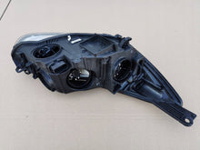 Laden Sie das Bild in den Galerie-Viewer, Frontscheinwerfer Ford Focus III BM5113W030CBAX Links Scheinwerfer Headlight SCH5873208442tq