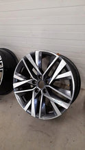 Load image into Gallery viewer, 1x Alufelge 18 Zoll 7.5&quot; 5x112 Skoda Octavia Iv Rim Wheel