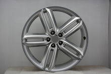 Laden Sie das Bild in den Galerie-Viewer, 1x Alufelge 20 Zoll 8.5&quot; 5x112 43ET Glanz Silber 4G9601025G Audi Rim Wheel