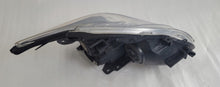 Laden Sie das Bild in den Galerie-Viewer, Frontscheinwerfer Toyota Prius Links Scheinwerfer Headlight SCH3976778810xf