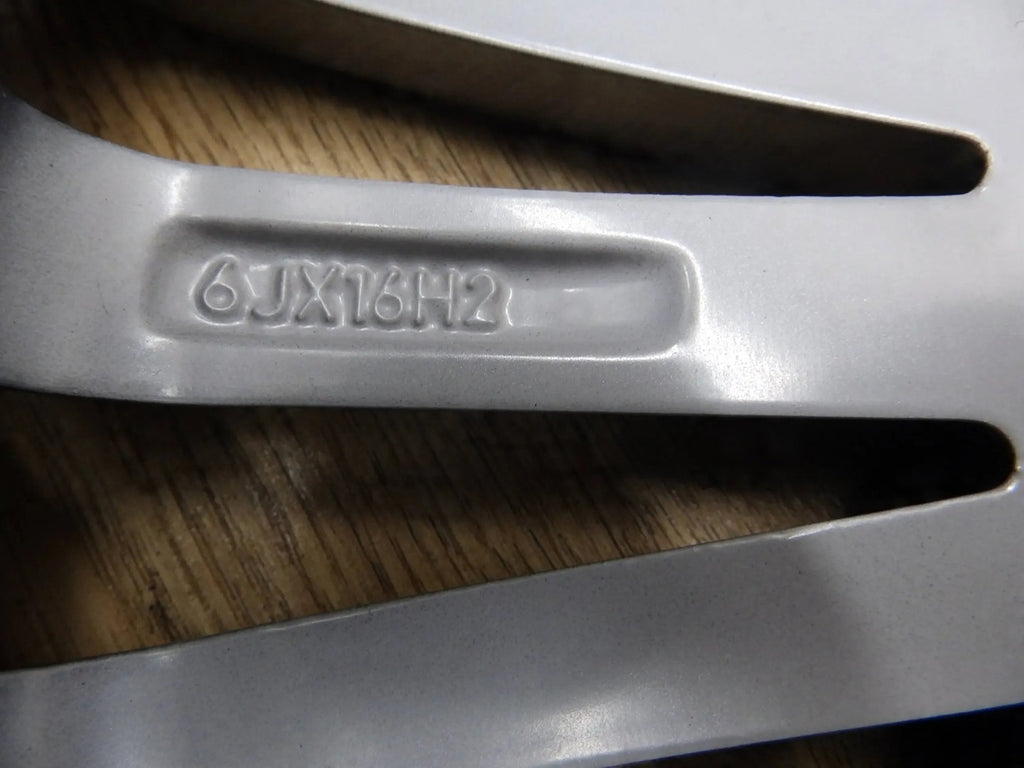 1x Alufelge 16 Zoll 6.0" 4x98 41ET Graphit 50290267 Fiat 500 Rim Wheel