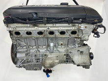 Load image into Gallery viewer, Motor BMW E39 M54B30 3.0 231PS 101TKm 2001 Benzin Engine Komplett