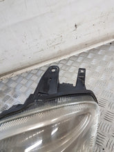 Laden Sie das Bild in den Galerie-Viewer, Frontscheinwerfer Citroën C8 89006369 Links Scheinwerfer Headlight