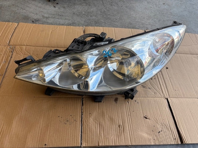 Frontscheinwerfer Peugeot 207 89900880 Links Scheinwerfer Headlight SCH1266153600dt
