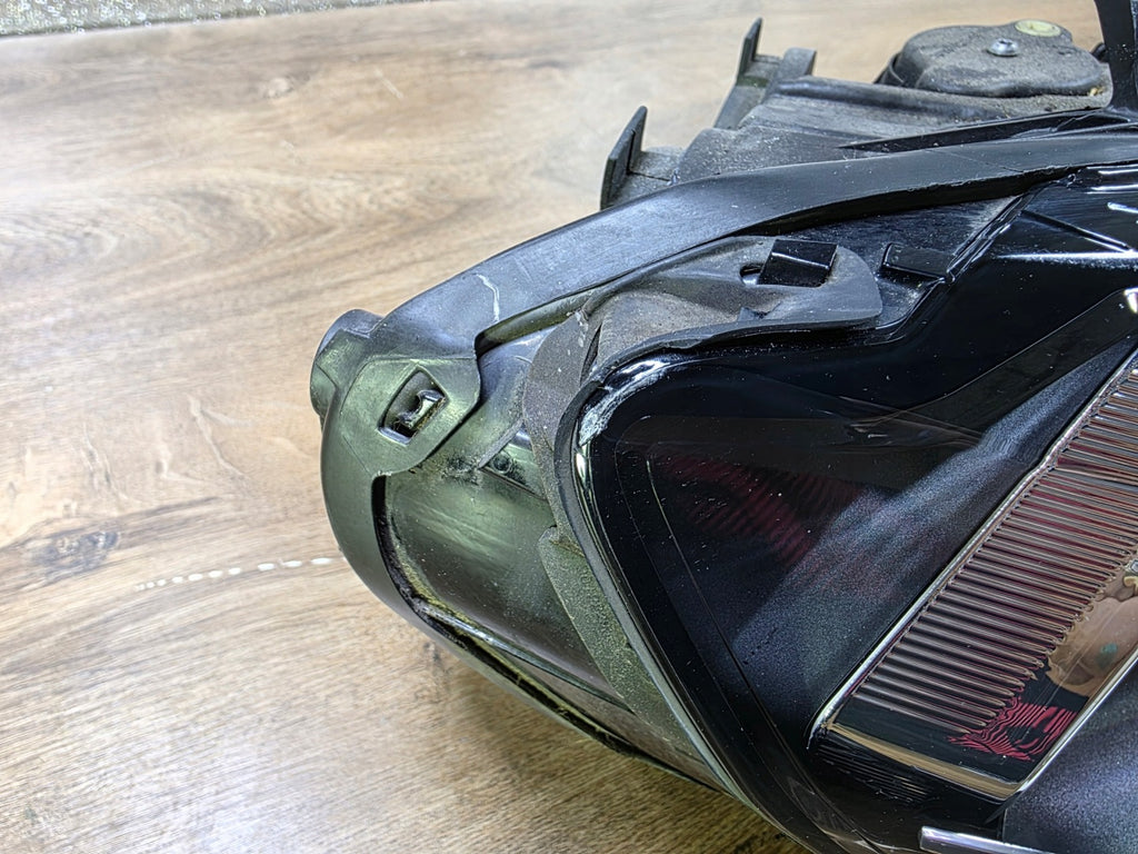 Frontscheinwerfer Audi A1 82A941004 Rechts Scheinwerfer Headlight SCH7367531603jn